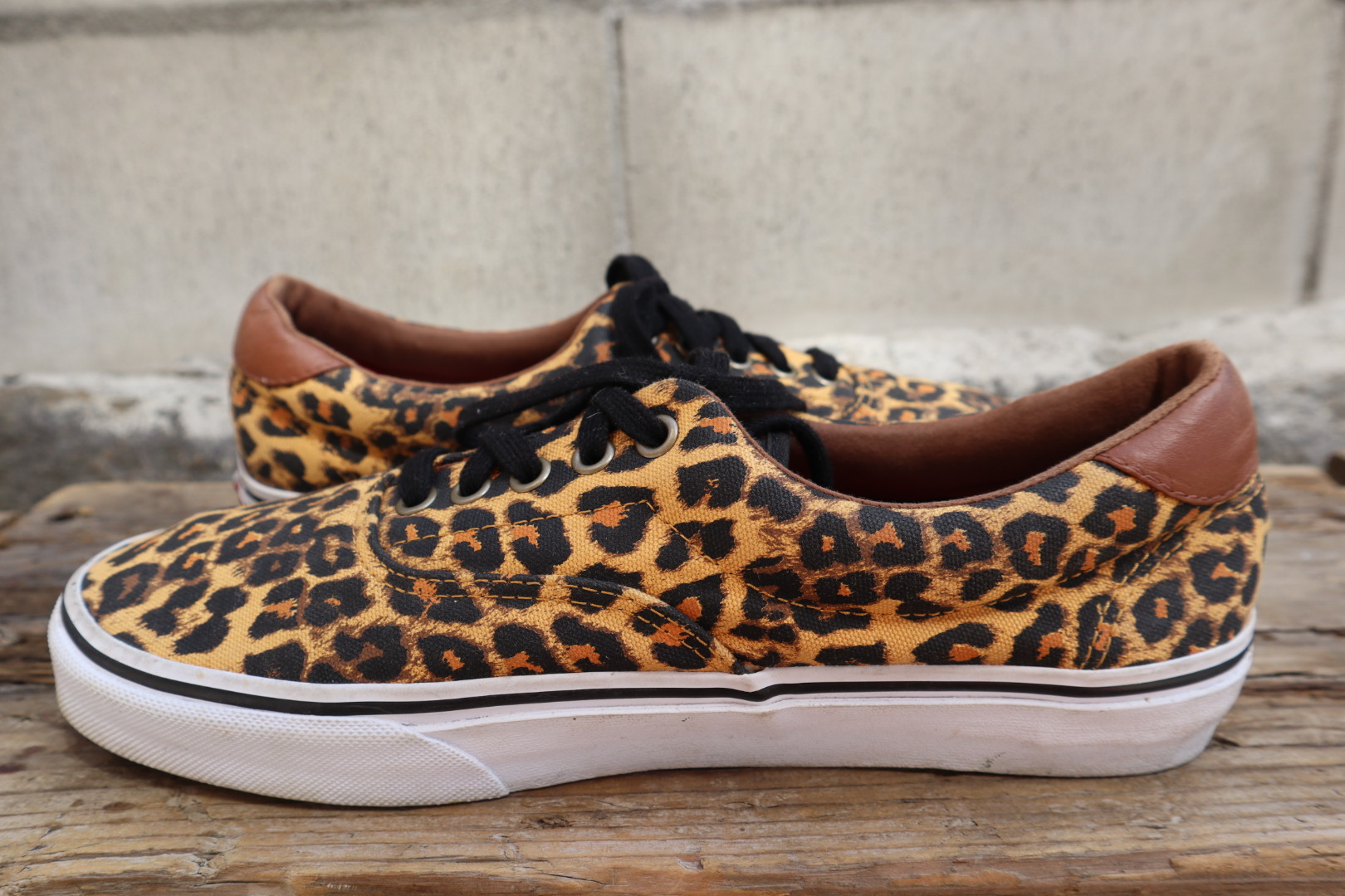 VANS authentic leopard（バンズ オーセンティック レオパード柄）